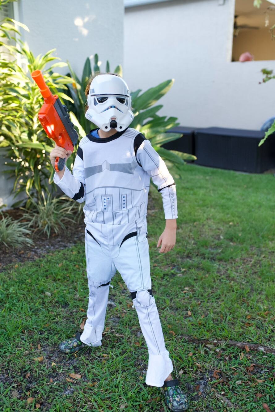 Star Wars Stormtrooper costume for kids Sz M